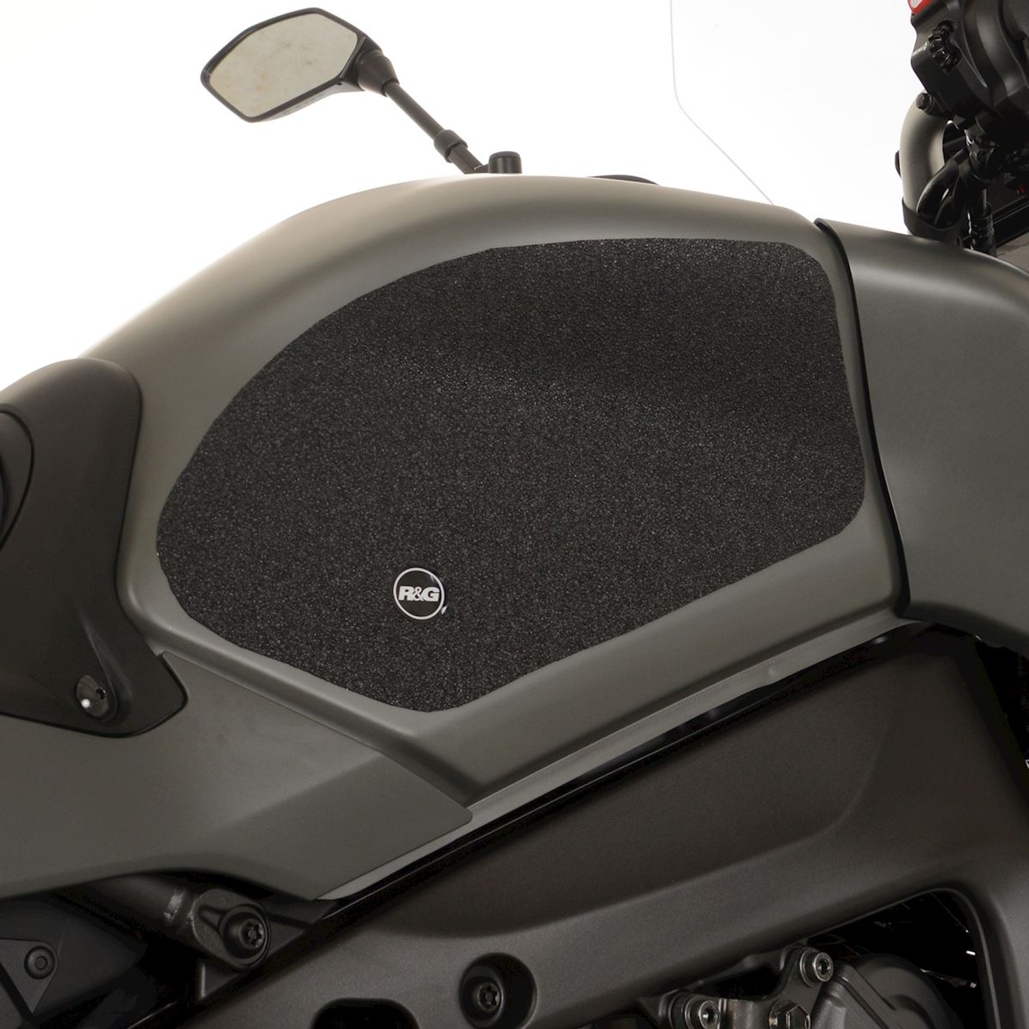 R&G Racing Tank Traction 2-Grip Kit for the Yamaha FJ-09 / MT-09 Tracer '21-'22 R&G Racing Tank Traction 2-Grip Kit for the Yamaha FJ-09 / MT-09 Tracer '21-'22